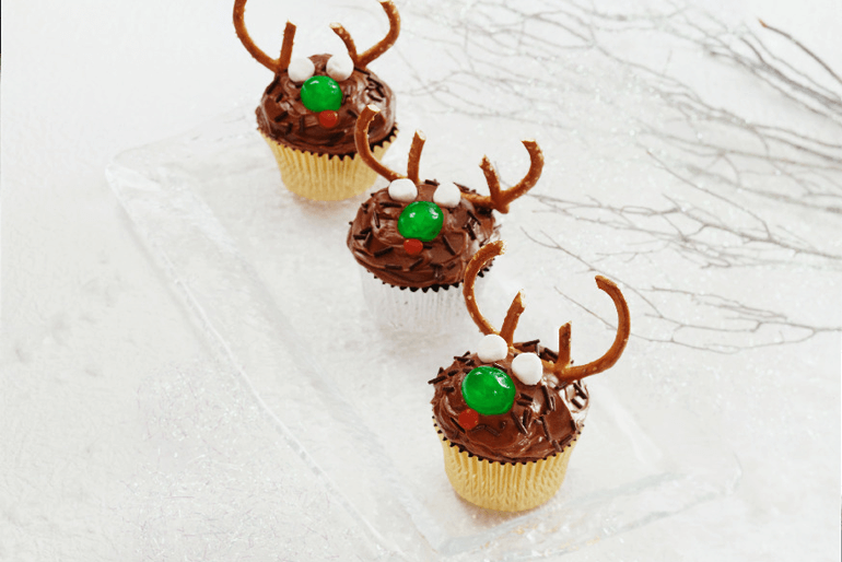 Cupcakes decorados de reno para navidad